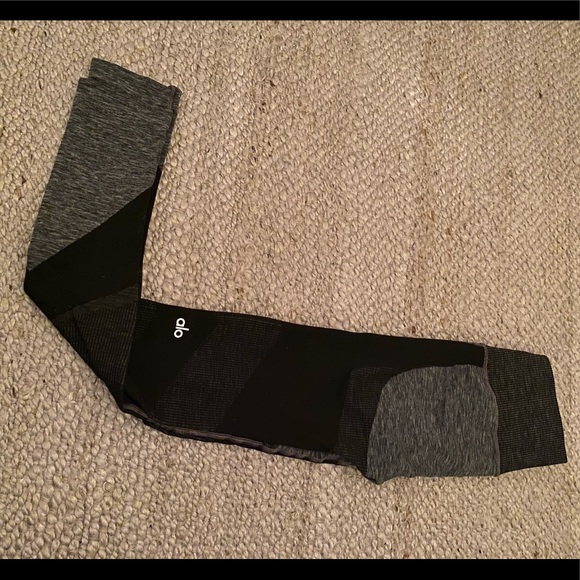 Alo ribbed leggings - Picture 4 of 5